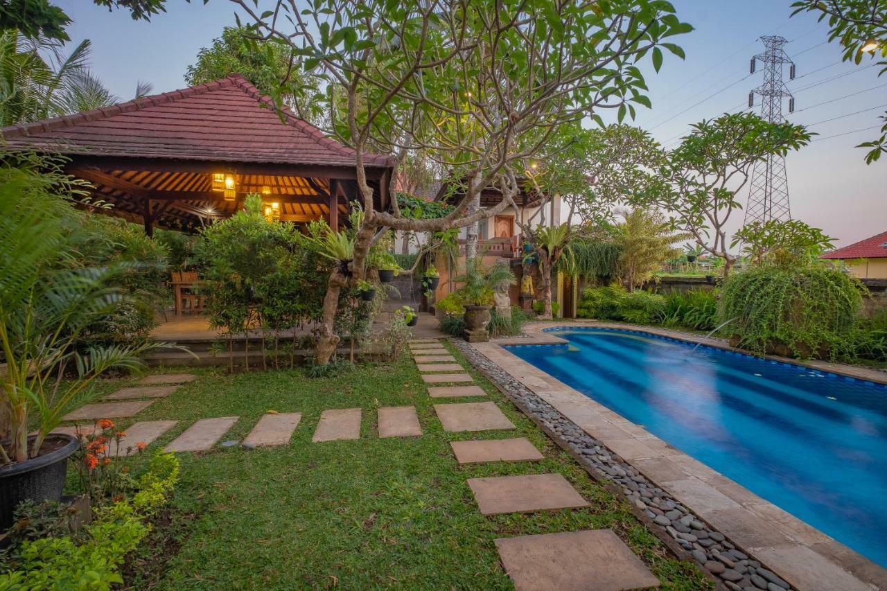 Puri Cili Villa Ubud Exterior photo